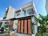 BÁN căn nhà CÓ KẾT CẤU SẴN trung tâm dân ở TRƯỜNG LƯU, LONG TRƯỜNG