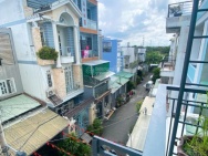 BÁN NHÀ 4 TẦNG (4X14M) - CHỈ 5.19 TỶ - GIÁP QUẬN 8, HẺM VĂN TIẾN