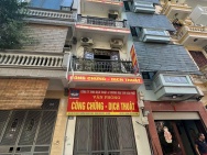 Cho thuê nhà nguyên căn 5 tầng, 6 ngủ, 5WC phố Hoàng Sâm hợp ở gia