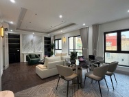 Bán nhà Nguyễn Văn Linh 60m 6 tầng MT8m thang máy gara 2 ô tô giá