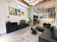 SIÊU PHẨM 4 TẦNG - CẦU NGUYỄN TRI PHƯƠNG QUẬN 8 GIÁP QUẬN 5 - TẶNG