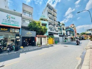 Bán nhà Mặt tiền Nguyễn Văn Đậu - gần Phan Văn Trị, 4,2x20m, 3 Tầng