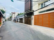 Bán nhà 2 Mặt tiền hẻm 8m Trần Văn Hoàng - thông Thành Mỹ, 6,3x12m,