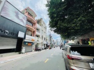 Bán nhà Mặt tiền Huỳnh Văn Bánh - gần Lê Văn Sỹ, 9,4x13m, 3 tầng