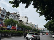 Bán Nhà MP Nguyễn Sơn, Nguyễn Văn Cừ Long Biên, 240m2 MT12m 130 Tỷ