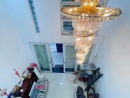 Bán nhà đường Cách Mạng Tháng 8, DT 53m², ngang 4m, hẻm xe hơi, nhà