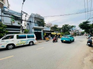 Bán nhà Mặt tiền Thống Nhất - giao Lê Đức Thọ, 3,2x22m, 2 Tầng - 