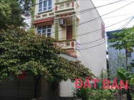 ĐẤT ĐẸP- GIÁ TỐT Chính chủ Bán nhanh lô đất trung tâm thị trấn Me -