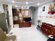 Bán nhà Phạm Văn Hai, P Tân Sơn Hòa, 56m2 lô góc – nhà 5 tầng, 6PN,