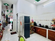 Bán nhà Mặt tiền Trịnh Đình Trọng - giao Kênh Tân Hóa, 4,2x18m, 5