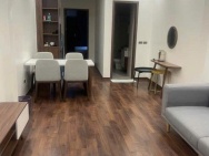Chính chủ có nhà 5 tầng 1 tum cần cho thuê tại mặt phố Lê Đại Hành,