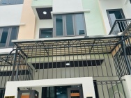 VỊ TRÍ ĐẸP - GIÁ TỐT - Chính Chủ BÁN NHÀ 3 TẦNG THIẾT KẾ HIỆN ĐẠI 