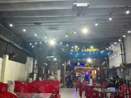 Sang nhượng quán Lẩu Gà Lá É - vị trí đẹp, khách quen ổn định Địa