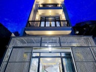 Nhà mới Nguyễn Văn Quỳ, 3 tầng, 4x16m, dân cư đông đúc, 7.2 tỷ