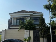 CHO THUÊ VILLA NHƯ MỚI – ĐƯỜNG TRẦN SÂM, GẦN GOLDEN BAY, CẦU THUẬN