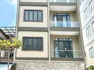 CHÍNH CHỦ CHO THUÊ NHÀ NGUYÊN CĂN 1 TRIỆT 3 LẦU CÓ THANG MÁY TẠI