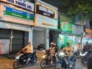 SANG NHƯỢNG MẶT BẰNG STUDIO MAKEUP – MẶT TIỀN TÔN ĐẢN, QUẬN 4, HỒ