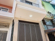 TRUNG TÂM QUẬN 10 - SÁT MẶT TIỀN LÝ THÁI TỔ - 4 TẦNG HOÀN CÔNG