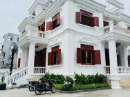 BIỆT THỰ SÂN VƯỜN THẠNH LỘC 37, Q12 - TỔNG 731M² GỒM 7PN, GỖ GÕ ĐỎ
