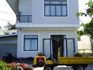 Cho thuê villa sân vườn BBQ full nội thất giá 30 triệu tại phường 8