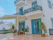 Cho thuê villa 7 phòng ngủ có sân BBQ giá 25 triệu đường Nam Hồ Đà