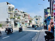 Bán nhà Mặt tiền Nguyễn Kiệm -  gần Thích Quảng Đức, 6,9x23m, hậu