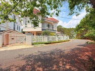 Cho thuê biệt thự cao cấp 5 phòng ngủ view nghỉ dưỡng giá 45 triệu