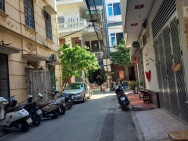 BÁN NHÀ QUAN NHÂN, PHÂN LÔ VỈA HÈ, OTO TRÁNH, 2 THOÁNG, Ở, KINH
