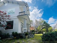 Cho thuê villa khu nghỉ dưỡng sân đậu ô tô giá 35 triệu tại Nam Hồ