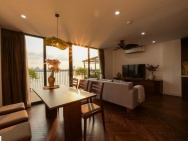 Cho Thuê 2PN & 3PN VIP thoáng & View Hồ Tây đường Vũ Miên, Tây Hồ