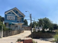 Cho thuê biệt thự sân vườn hơn 900m2 kinh doanh đa mô hình giá 45