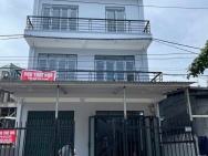 NHÀ VỊ TRÍ ĐẸP- GIÁ TỐT CHÍNH CHỦ BÁN NHANH căn nhà dòng tiền ổn