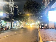 Bán nhà Mặt tiền  Nguyễn Minh Hoàng - gần Cộng Hòa, khu K300,