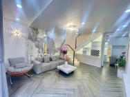 Bán nhà gần Nguyễn Thị Thập, hẻm XH, ngang 6m, 72m2, 3 tầng, giá