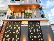 Nhà ngang 7m, ngay cạnh Lý Phúc Man, siêu thị Vincom, đầy đủ nội