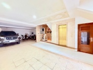 BIỆT THỰ SANG TRỌNG TÂN BÌNH – CẠNH NHÀ GA T3 – HẦM 5 TẦNG – 150M²