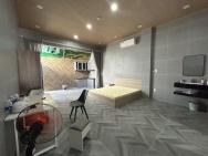 Tòa Căn Hộ Cao Cấp Có Thang Máy – 7 Phòng – Đường 7m5 – Dòng Tiền