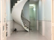 Nhà 4 tầng sát hẻm Ôtô đường Trần Hưng Đạo P. Cầu Kho Q1. Giá 7,2