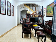 Bán nhà Đại Từ, Hoàng Mai, 3 thoáng, Ô tô, ngõ thông, 41m2, 10.45