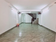 Bán nhà Kim Giang, Thanh Liệt, Kinh doanh, gần ô tô, 36m2, 7.68 tỷ