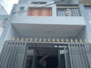 Bán nhà 2 tầng 40m2, 2PN, sổ hồng, 4.7 tỷ, hẻm Trần Xuân Soạn, Q7