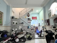 Nhà 4 tầng nở hậu hẻm Tạ Quang Bửu P2Q8. Giá 6,5 tỷ TL