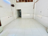 Nhà cũ vị trí đẹp 4.1*14.5/NH 5.5m hẻm 154 Âu Dương Lân P3Q8