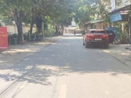 Cần tiền kinh doanh nhượng lại lô đất view hồ cực đẹp sổ đỏ sẵn.