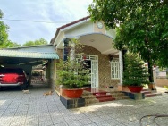 Bán biệt thự vườn, mặt tiền đường Lê Đức Thọ - Trung tâm TP. Phú Mỹ