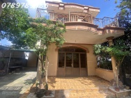 Bán đất 236m2 (100m2 thổ cư), hẻm xe máy cách QL51 80m. Trên đất có