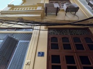 Cho thuê nhà riêng 5 tầng- 14 triệu VND tại Đường Dương Quảng Hàm,