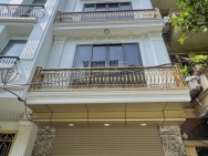 SIÊU PHẨM 2 BÀ-PHÂN LÔ ĐẦM TRẤU-ÔTÔ TRÁNH-46M 6T THANG MÁY-KINH DOANH-CHO THUÊ