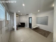 Cho thuê nhà mặt phố 19q tầng 3, Nguyễn Hữu Cảnh, 9 triệu, 55m2 giá