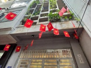 Bán Nhà Bằng Liệt 40m; 4 tầng; ba gác đỗ cổng; 50m ra ngõ ô tô